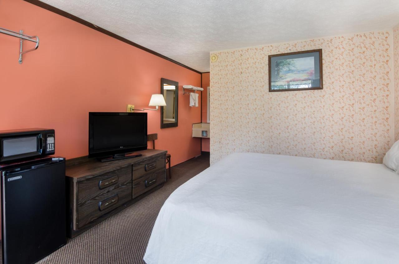 Americas Best Value Inn Wytheville Exteriör bild